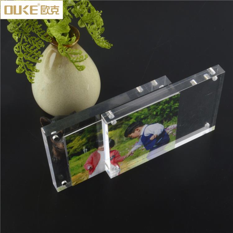 Small durable cheap acrylic photo frames 4.JPG