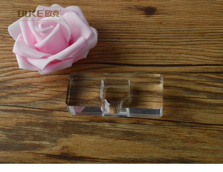 Custom Mini Simple Acrylic Perfume Display Stand